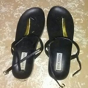 Steve Madden black gold chain sandals